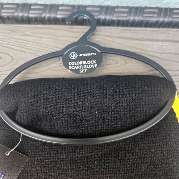 NFL Pittsburgh Steelers Colorblock Scarf & Glove Gift Set 3 PC Set NEW - Picture 4 of 4